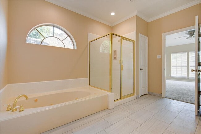 Building Photo - 4006 Forest Birch Ct