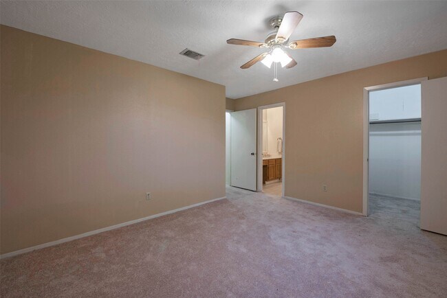 Building Photo - 2779 Forest Point Dr