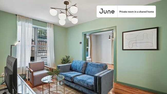 Building Photo - 81 Olive St