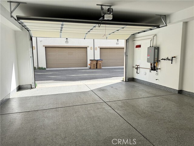 Building Photo - 235 Babson Ct