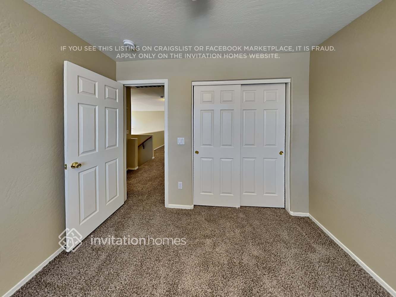 Building Photo - 7106 N 77th Dr