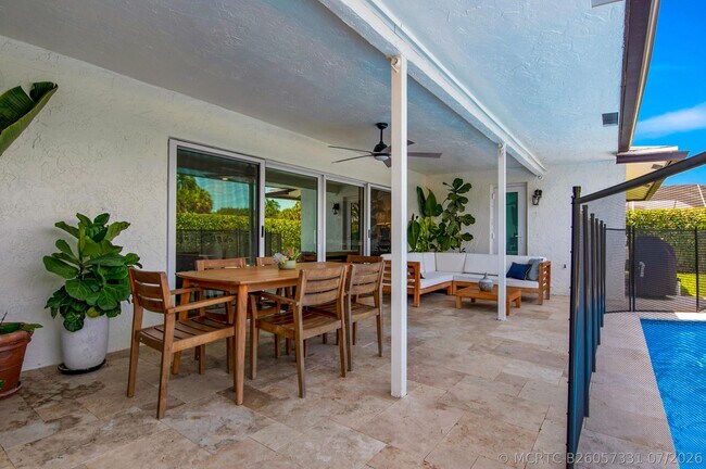 Building Photo - 23313 Lago Mar Cir