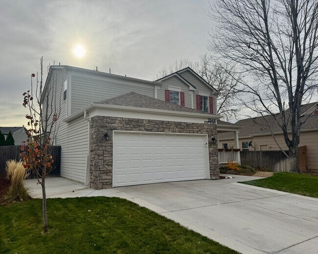 Building Photo - Beautiful & Updated 4 Bedroom / 3.5 Bath Home – Available Now!