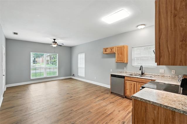 Building Photo - 3202 Caddo St