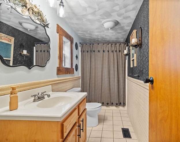 Building Photo - 268 Harmony Dr
