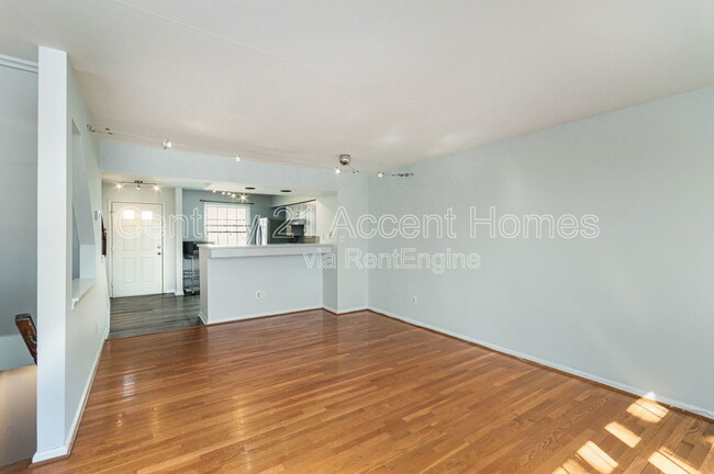 Building Photo - 5028 9th St S