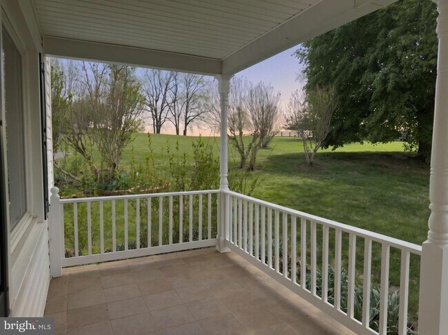 Building Photo - 23094 Wolver Hill Ln