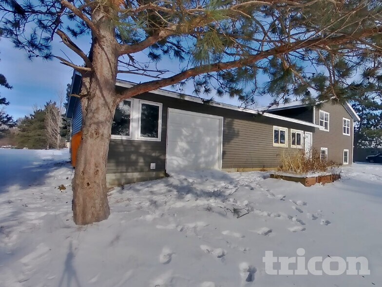 Building Photo - 14307 89th St NE