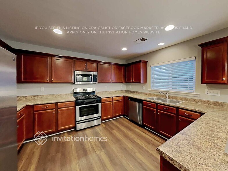 Building Photo - 1016 Kings Mountain Ln