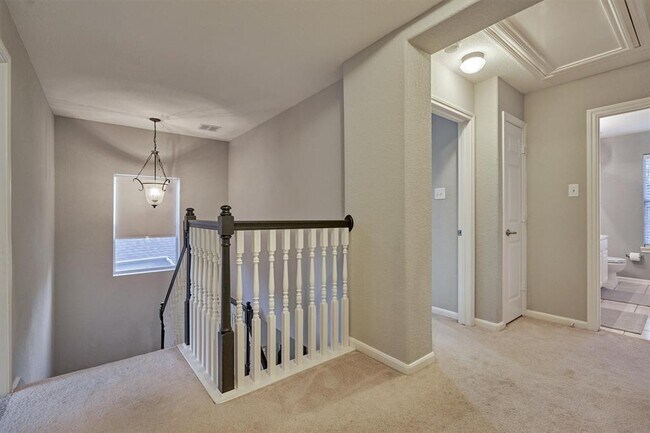 Building Photo - 131 Zephyr Bend Pl