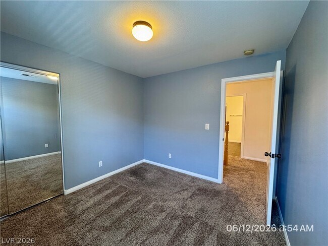 Building Photo - 6255 W Arby Ave