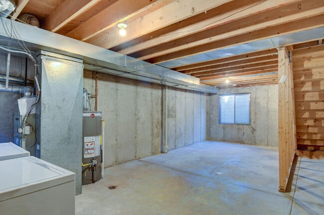 Building Photo - 4152 Charleston Dr