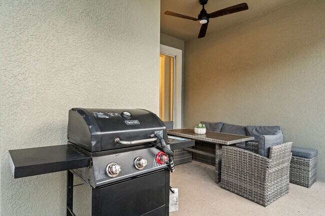 Building Photo - 1178 Kingsbarn St