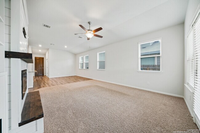 Building Photo - 13211 Antelope Run