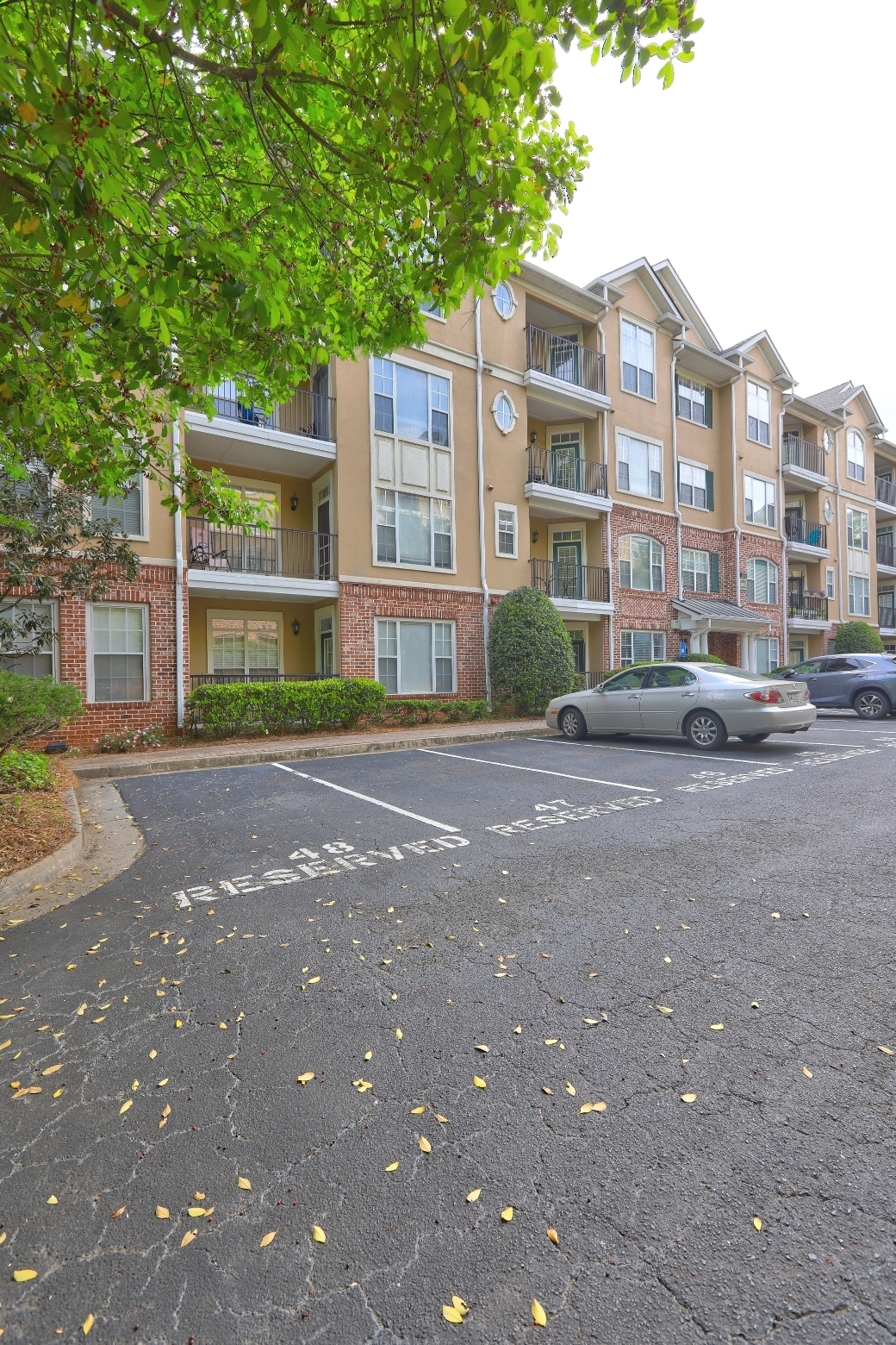 Building Photo - 1203 Stratford Cmn