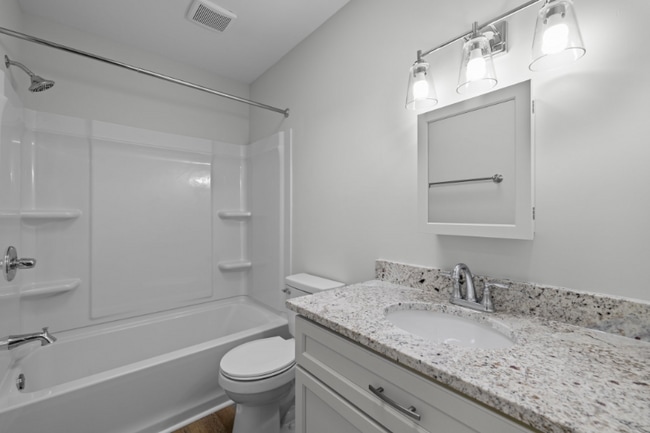 Building Photo - 196 Finley Forest Dr