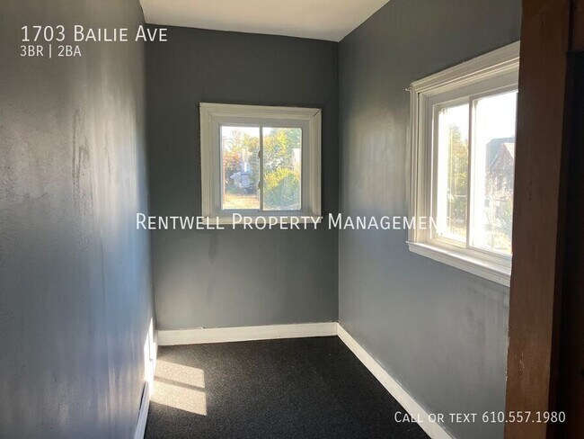 Building Photo - 1703 Bailie Ave
