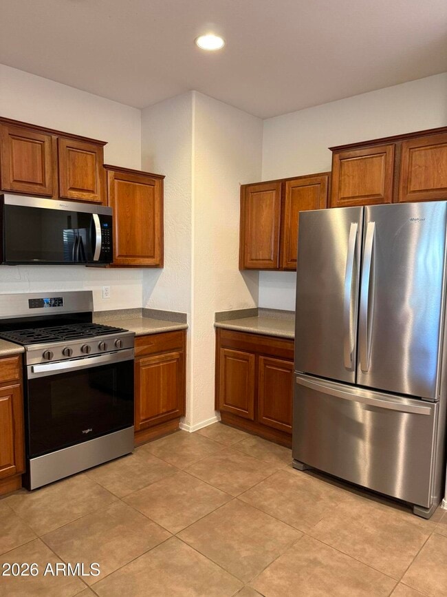 Building Photo - 6626 W Victory Way