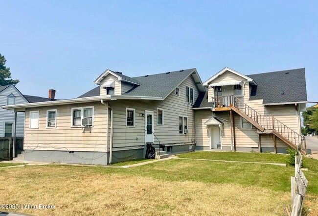 Building Photo - 2032 Culbertson Ave