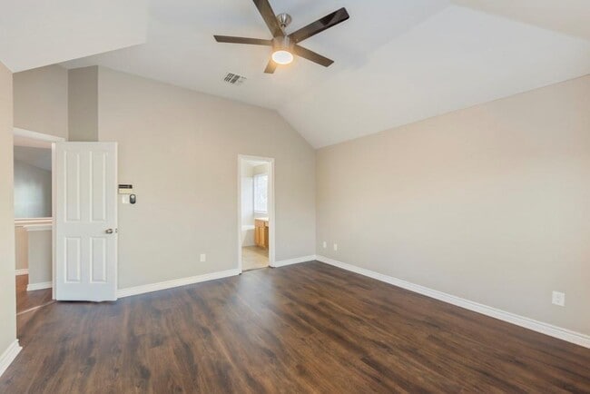 Building Photo - 17901 Madden Dr