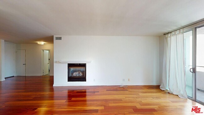 Building Photo - 1010 Kings Rd