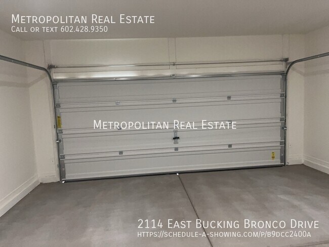 Building Photo - 2114 Bucking Bronco Dr