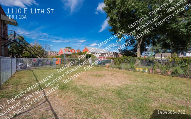Building Photo - Available Now! 4 Bedroom Townhome in Eddys...
