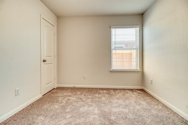 Building Photo - 8002 Vacek Meadows Loop