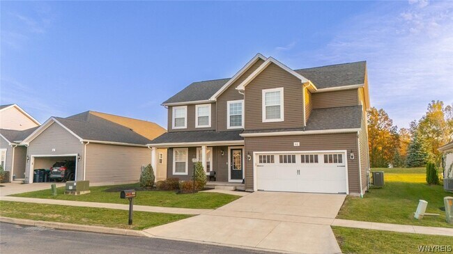 Building Photo - 46 Eagleview Dr