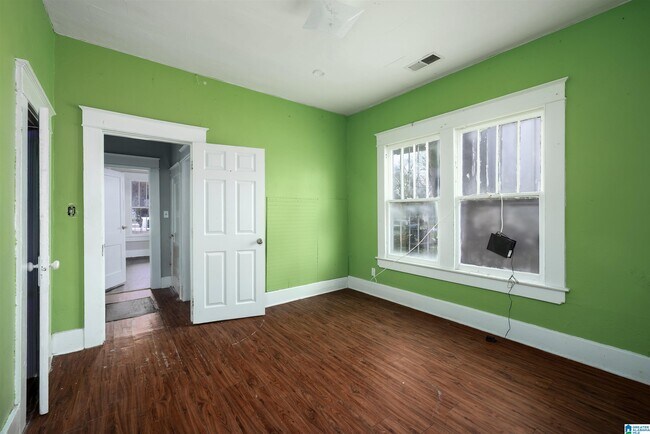 Building Photo - 129 68th St N