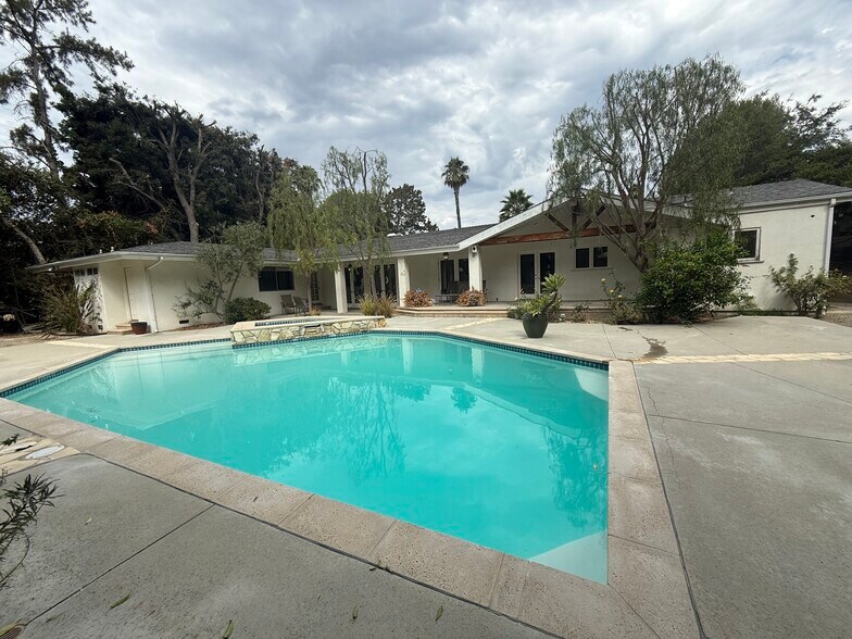 Building Photo - 16248 Darcia Pl