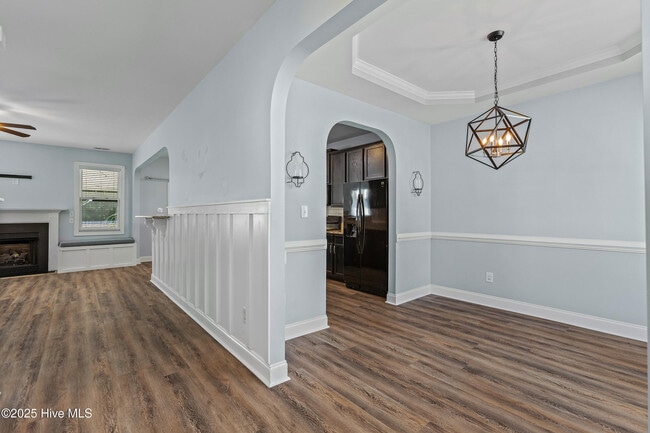 Building Photo - 322 Landing Ln