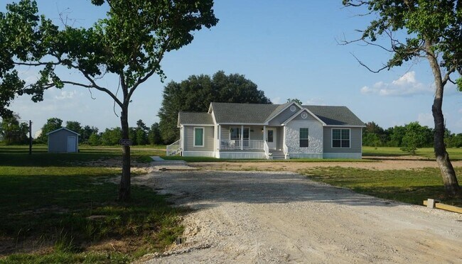 Primary Photo - 34248 Pine Ridge Rd