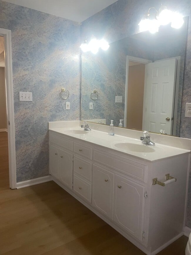 Building Photo - BASEMENT HOME-DOUBLE DECKS-COLUMBIA COUNTY, GOOD SCHOOLS, COVENIENT TO FORT