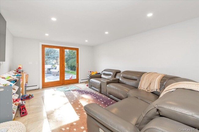 Building Photo - 817 Glenridge Ave