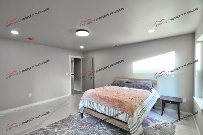 Building Photo - STATUS: AVAILABLE  | R288A | $2750