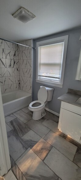 Bathroom - 118 Warrenton Ave