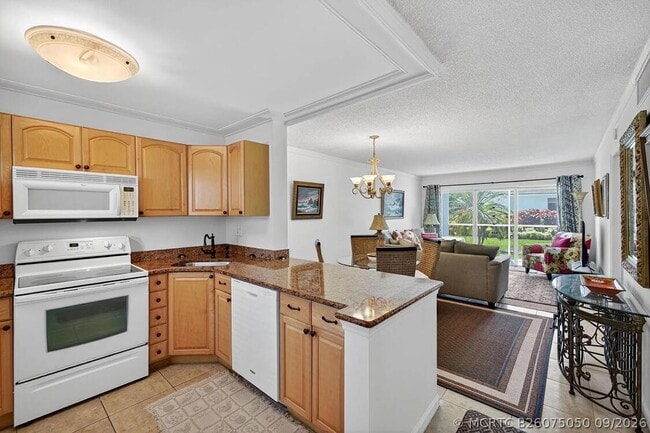 Building Photo - 1541 S Ocean Blvd