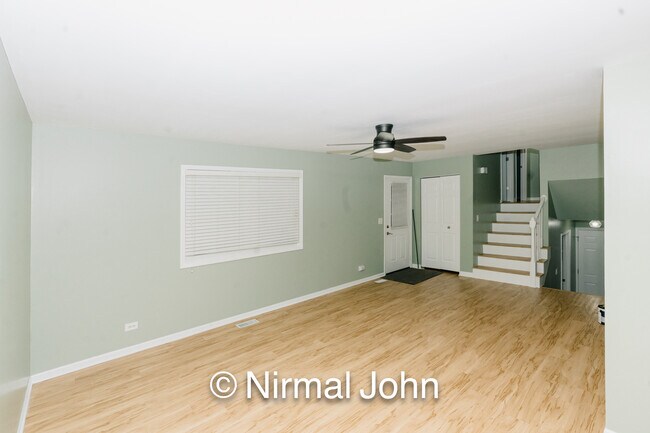 Building Photo - 30 Monterey Dr