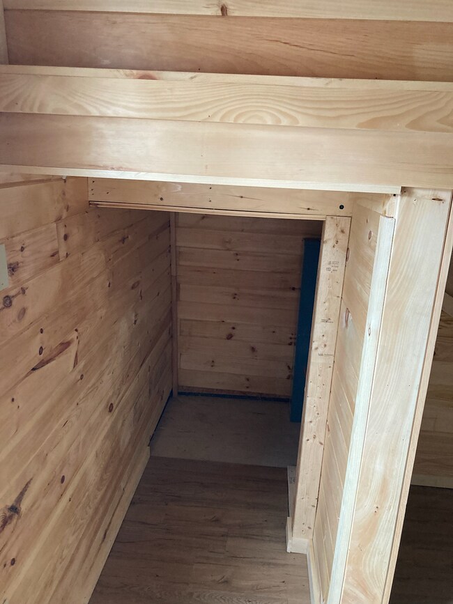 Building Photo - 11 Newhall St