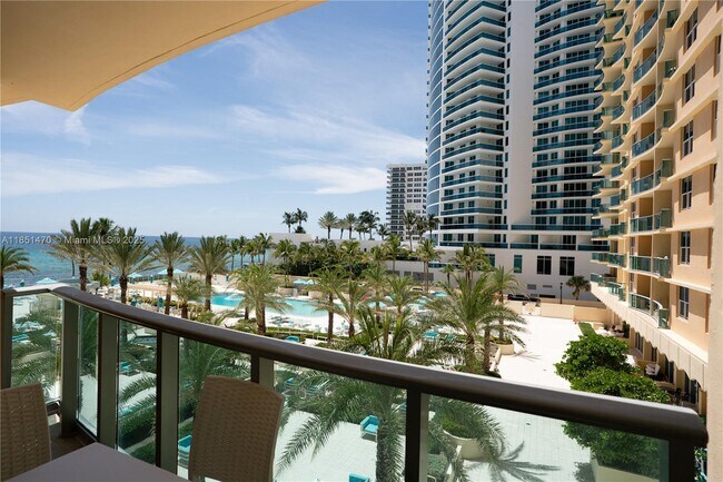 Building Photo - 2501 S Ocean Dr