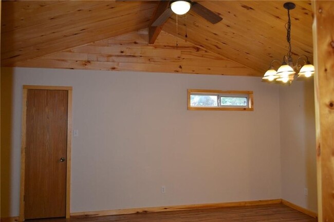 Building Photo - 504 N Avenue X