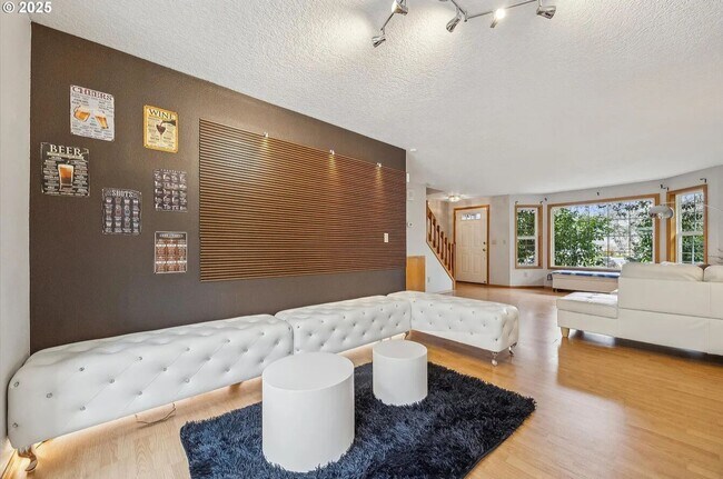Building Photo - Modern Charm Meets Comfort – Spacious 3-Be...