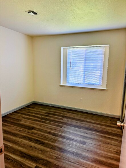 Building Photo - 7052 Forman Way