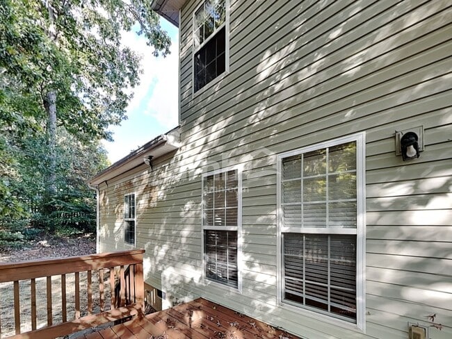 Building Photo - 12 Bittercrest Ct