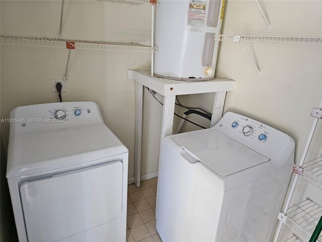 Building Photo - 3580 NW 110th Ln