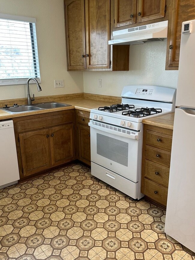 Primary Photo - Pismo Beach Condo with Garage