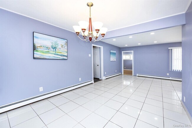 Building Photo - 201 Sprucewood Dr