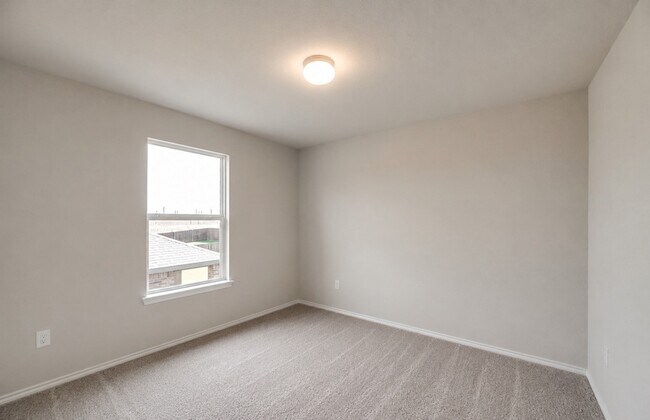 Building Photo - 1806 Aslynn Cir