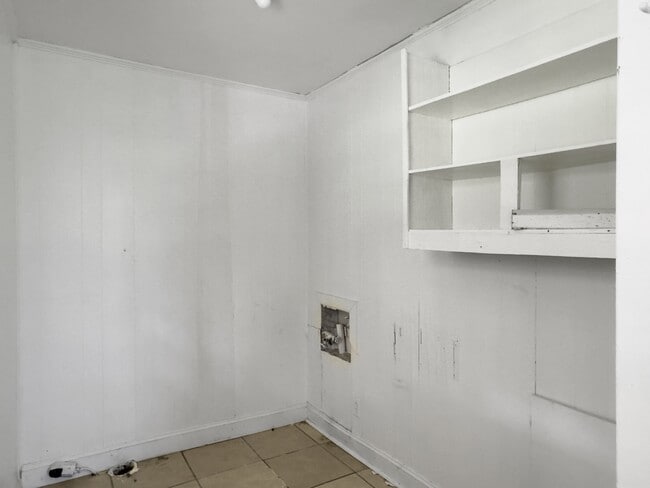 Building Photo - 1137 Carter Rd